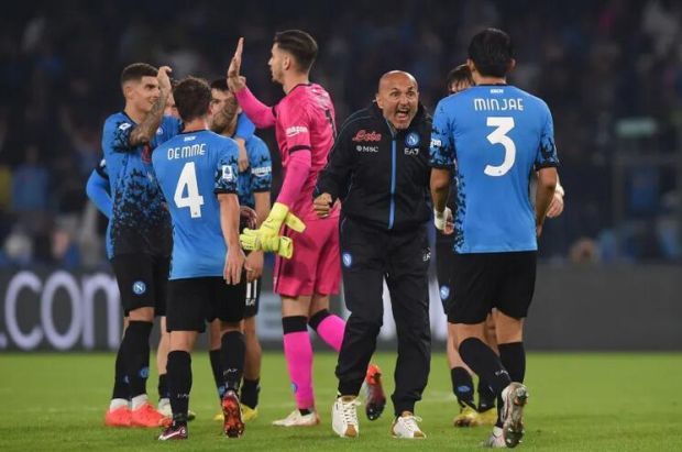 开云官方网站 -转折点拉齐奥防线松动，欧超杯关键时刻攻防权衡，气氛紧张，数据趋势出现新变化的简单介绍