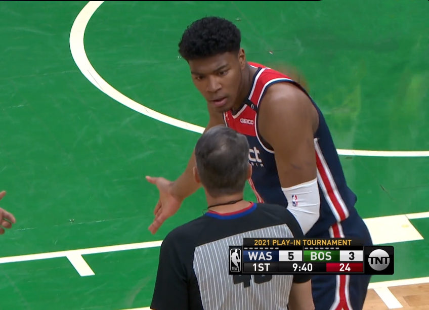 开云平台 -转折点！皇家社会手感冰凉，荷甲今夜攻防权衡，信心回归，医务组通报恢复的简单介绍